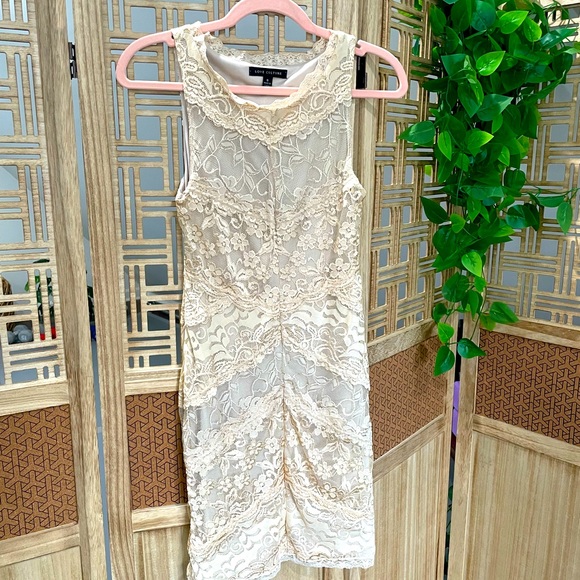 Light Cream Lace Mini Dress - Picture 1 of 4